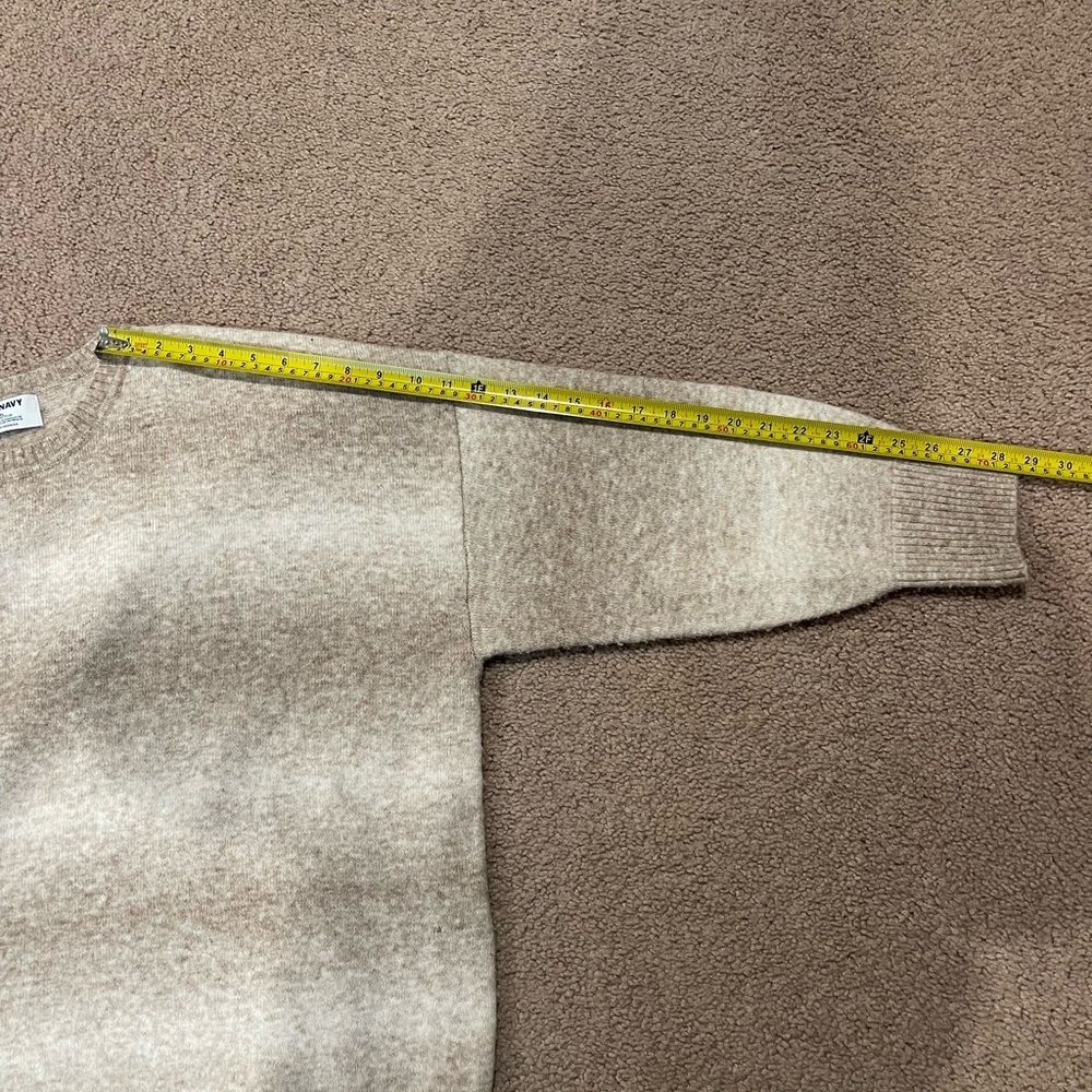OLD NAVY Wool-Blend Cozy Oversize Ombre Long Sleeve Knit Pullover Sweater - Picture 6 of 8